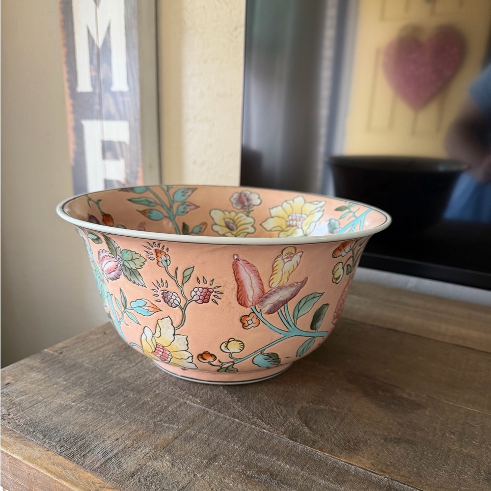 Decorative Porcelain Floral Bowl with Multicolor Design